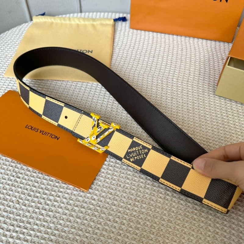 l0vis Vvtt0n belts